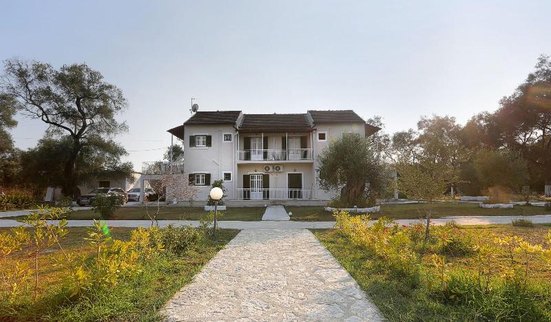Alykes Family Resort - Genel