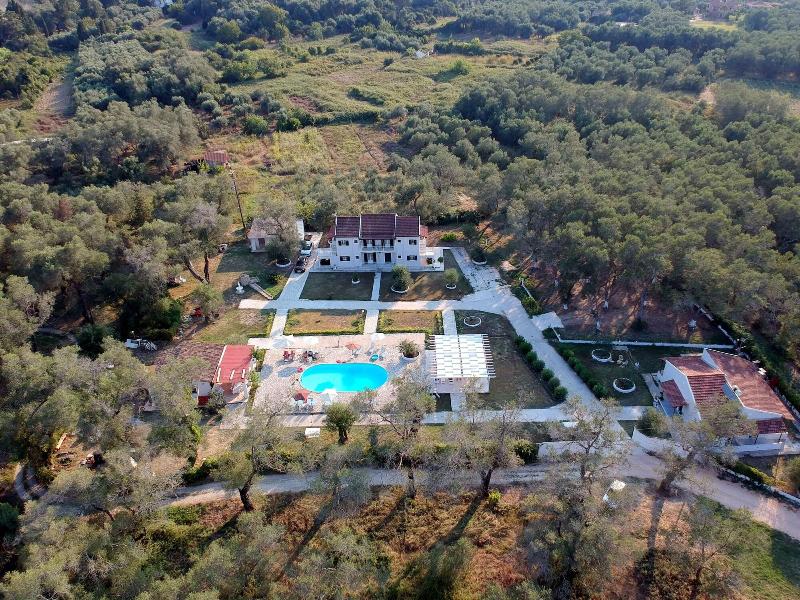 Alykes Family Resort - Genel
