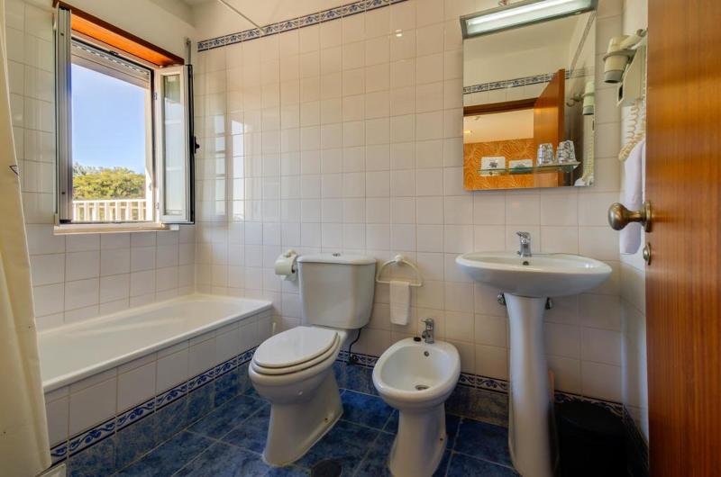 Hotel Avenida Park - Oda
