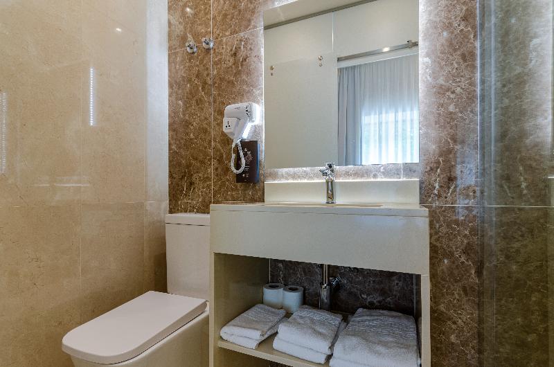 Hotel Avenida Park - Oda