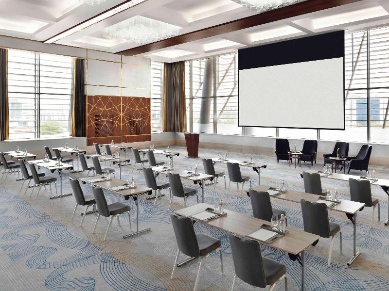 Grand Plaza Mövenpick Media City - Toplantı