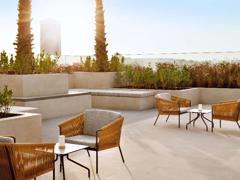 Grand Plaza Mövenpick Media City - Oda