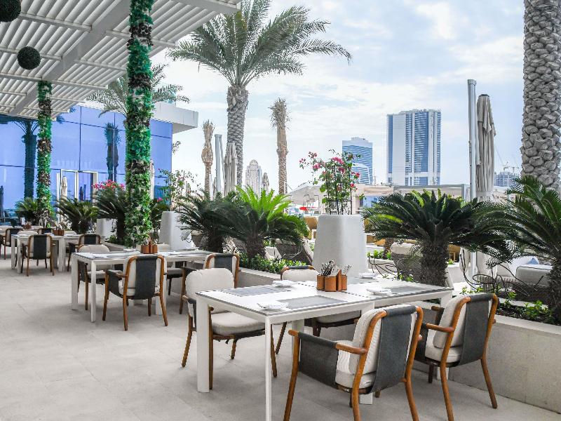 Grand Plaza Mövenpick Media City - Restoran