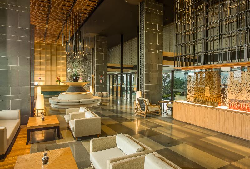 Swiss-Belresort Dago Heritage Bandung - Lobi
