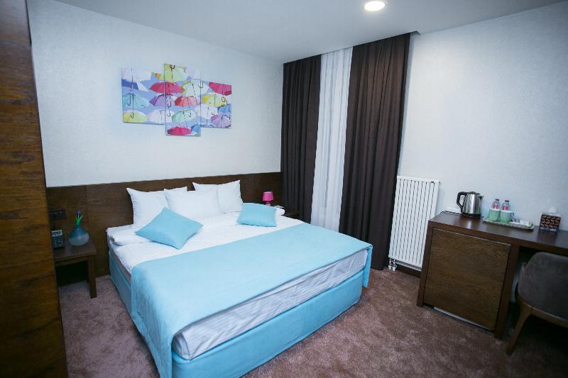 DaVinci Hotel - Oda