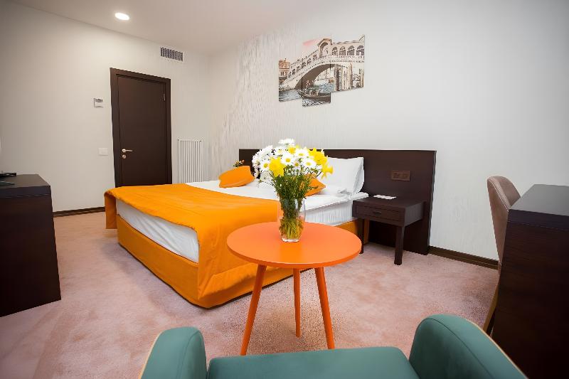 DaVinci Hotel - Oda