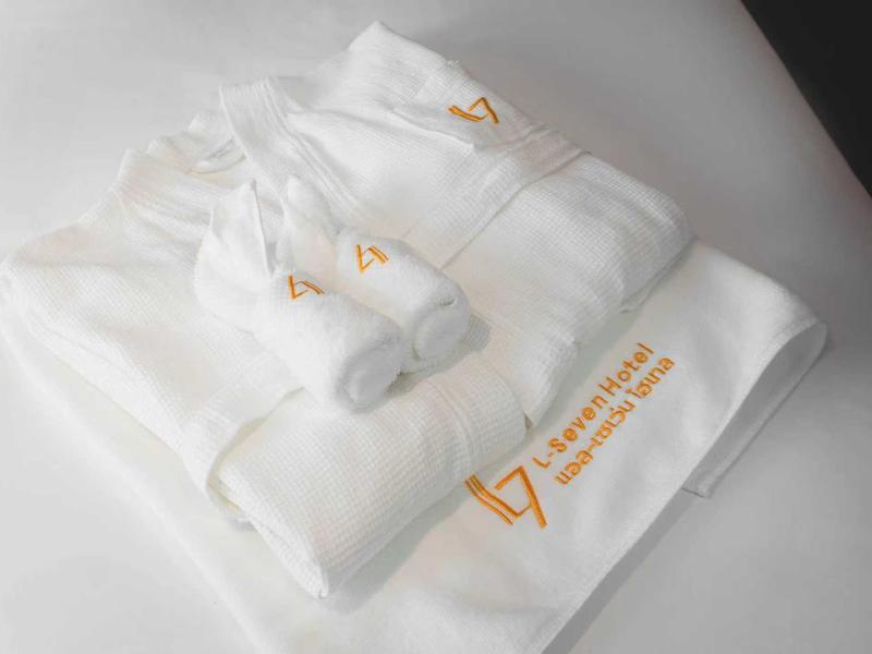 L-SEVEN HOTEL BANGKOK - Oda