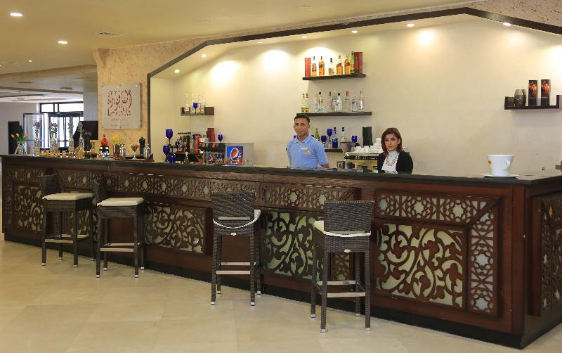 Grand East Hotel & Resort - Bar