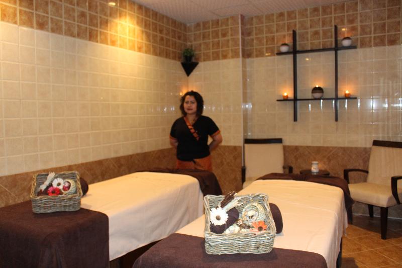Grand East Hotel & Resort - Aktivite