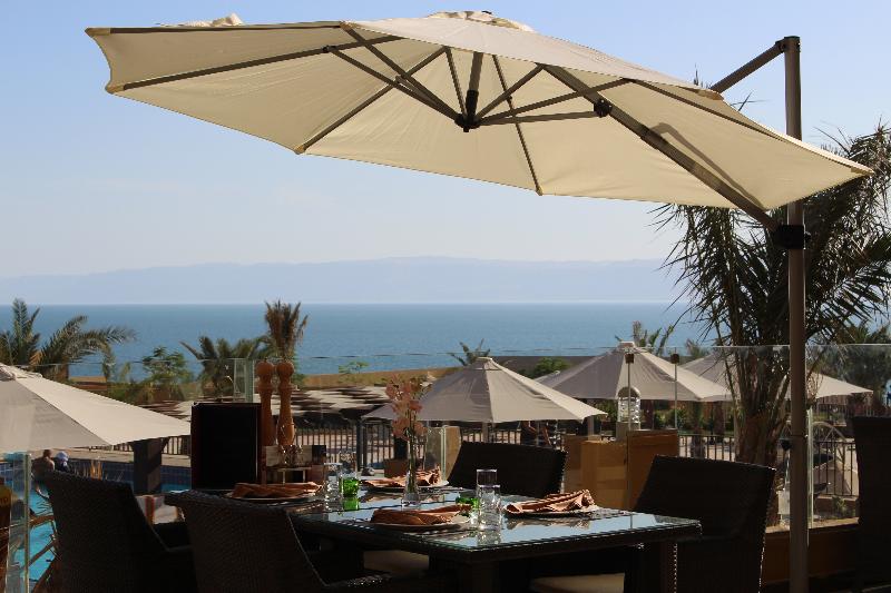 Grand East Hotel & Resort - Teras