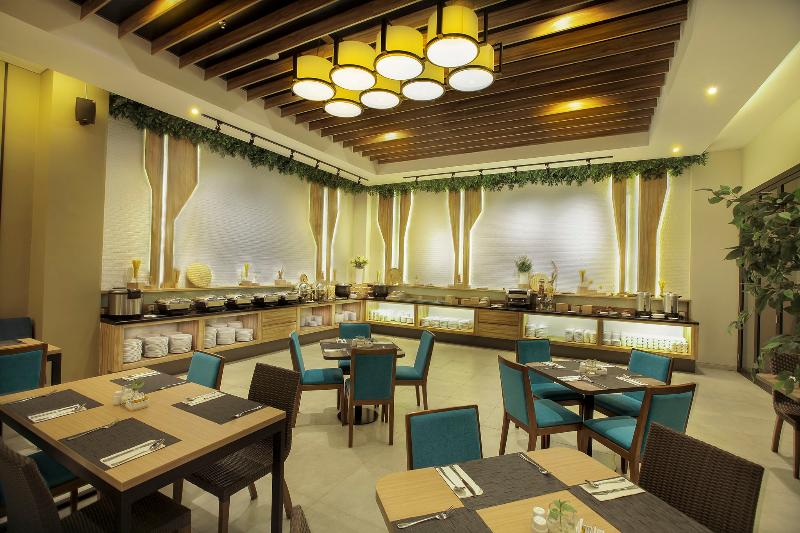 Montana Premier Senggigi - Restoran