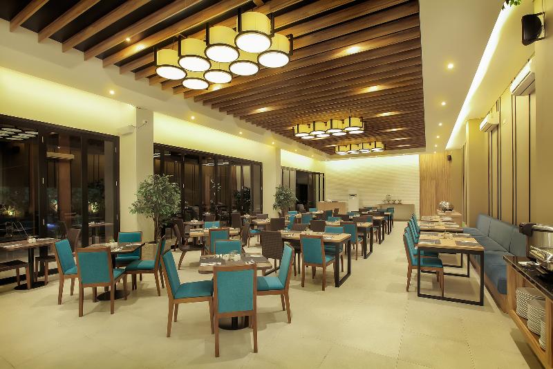 Montana Premier Senggigi - Restoran