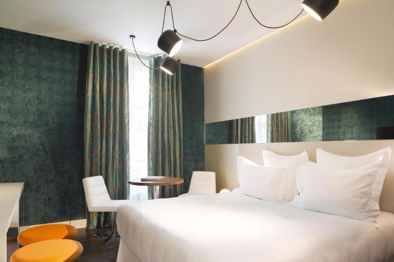 Dupond-Smith Hotel - Oda