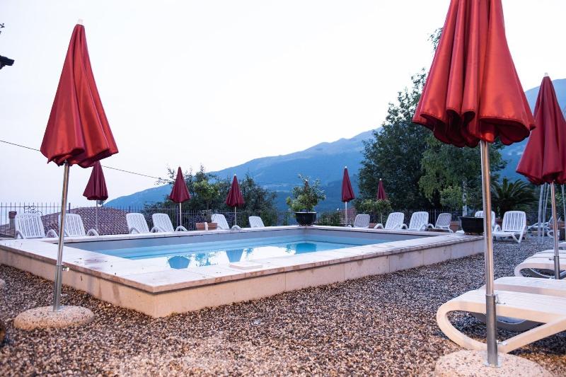 Hotel Corona - Havuz
