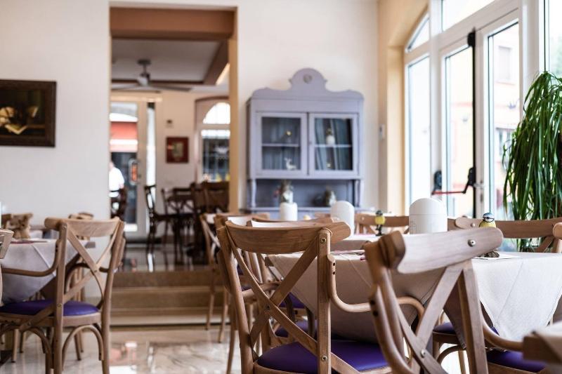 Hotel Corona - Restoran
