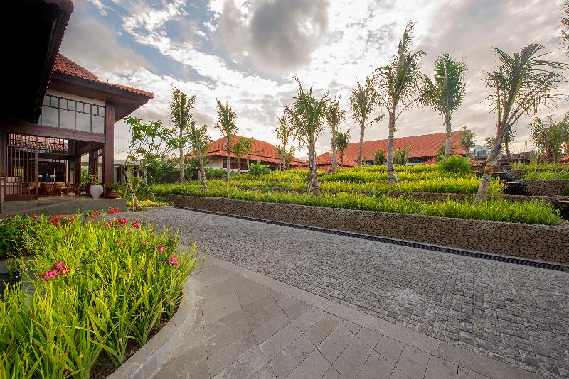 éL Hotel Royale Banyuwangi - Teras
