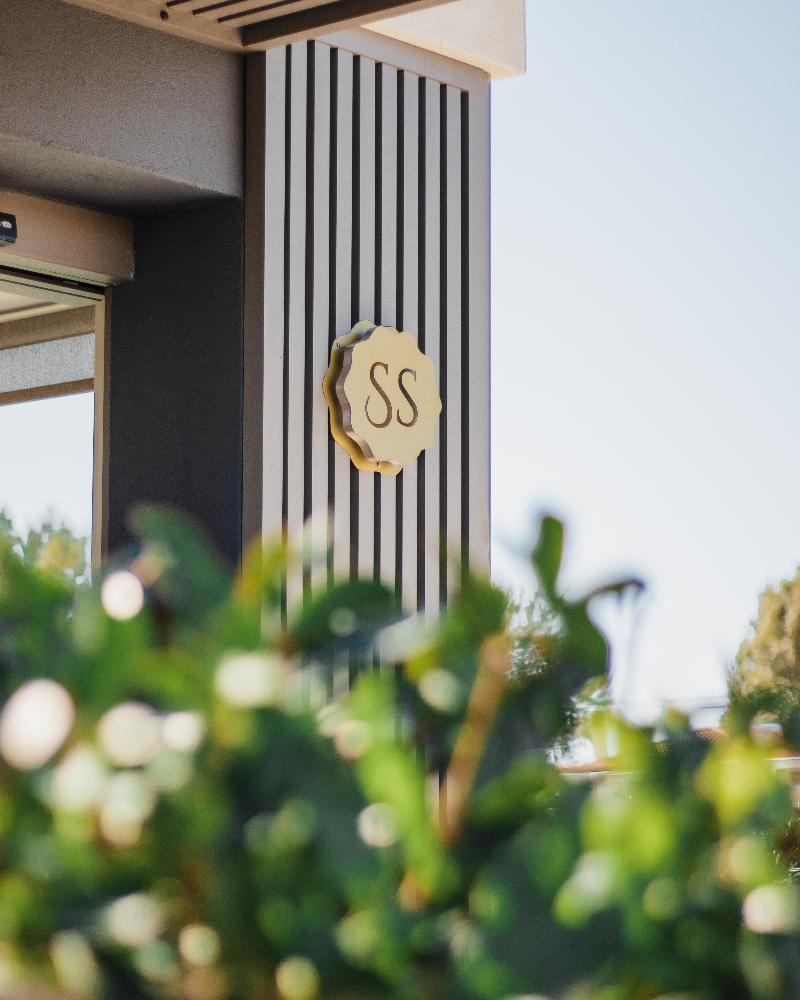 Serenity Suites - Genel