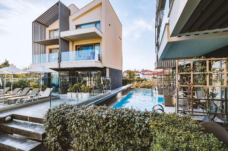 Serenity Suites - Genel