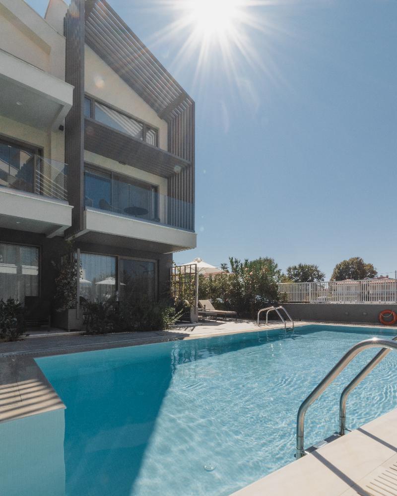 Serenity Suites - Havuz