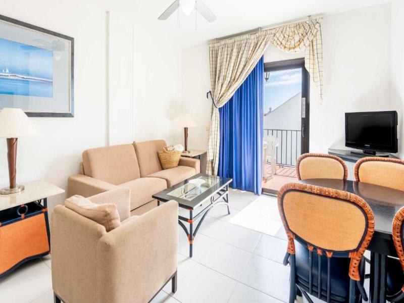 Ona Beverly Hills Heights - Oda