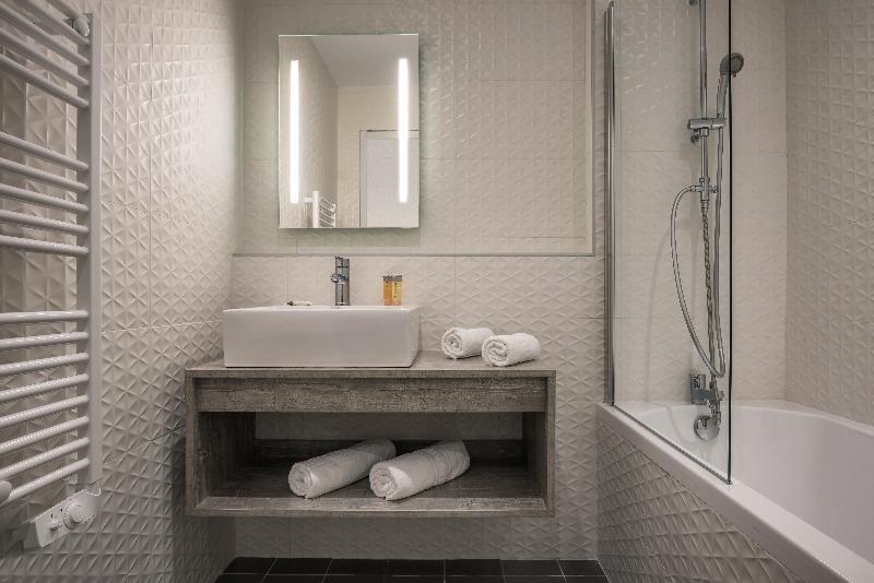 SOWELL HOTELS Les Chevaliers - Oda