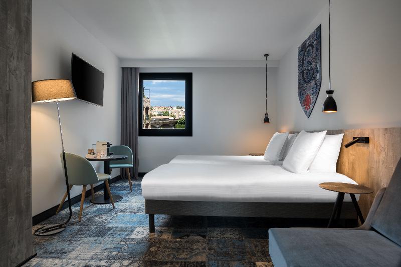 SOWELL HOTELS Les Chevaliers - Oda