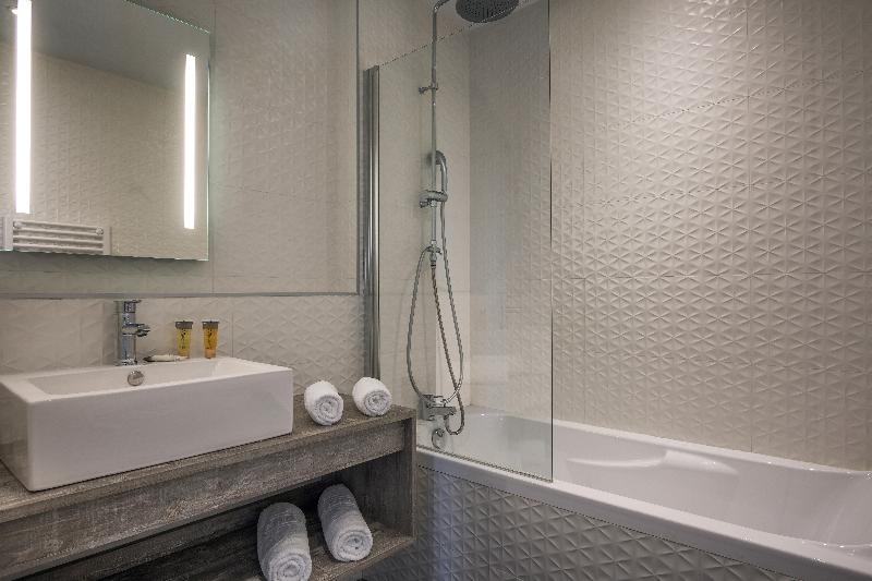 SOWELL HOTELS Les Chevaliers - Oda