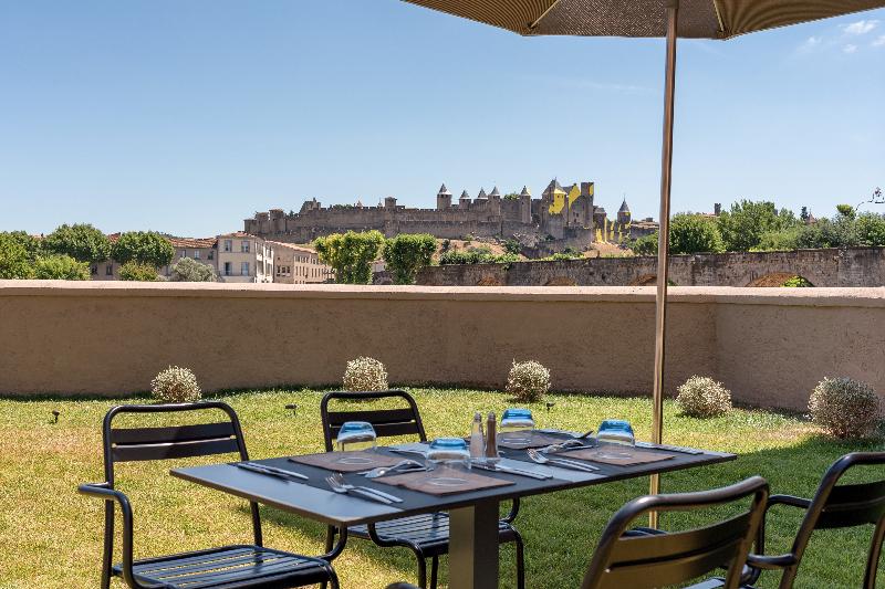 SOWELL HOTELS Les Chevaliers - Teras