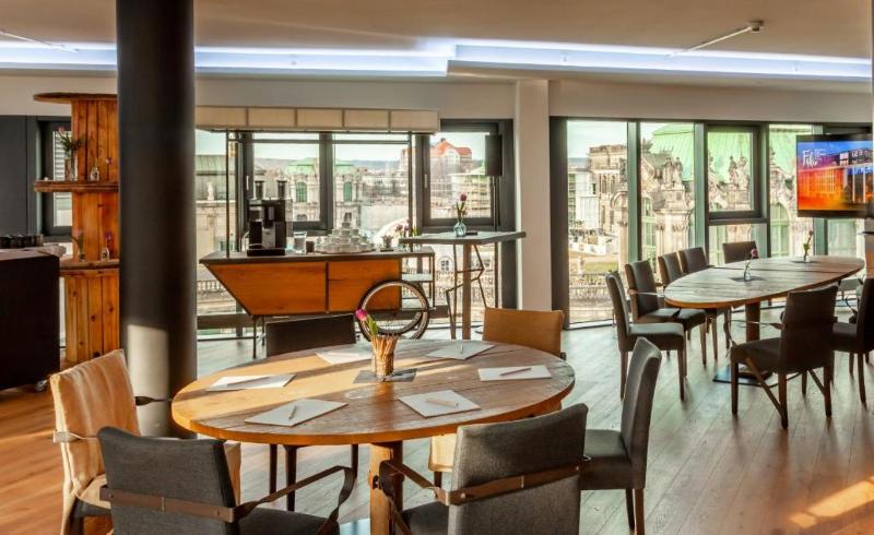 Staycity Aparthotels Dresden - Lobi