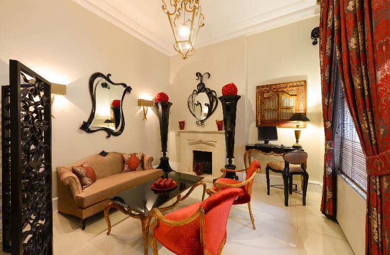 Twenty Nevern Square - Lobi