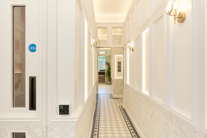Edwin Hotel - Lobi