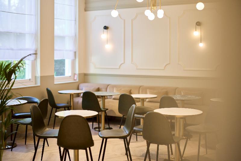 Edwin Hotel - Lobi