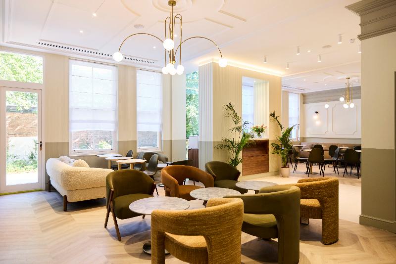 Edwin Hotel - Lobi