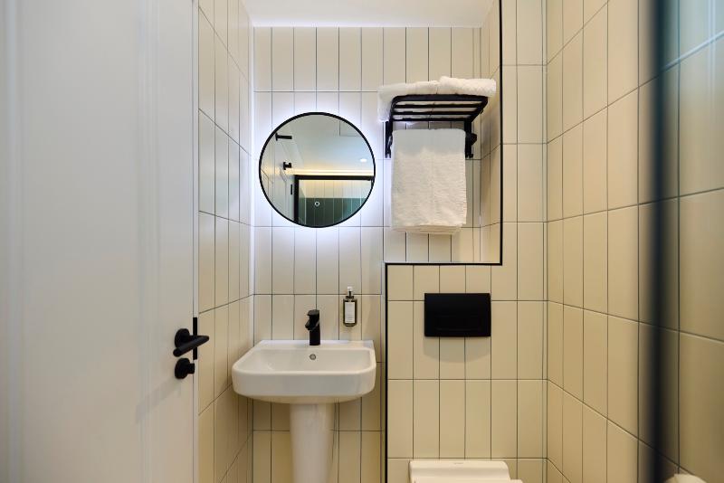 Edwin Hotel - Oda