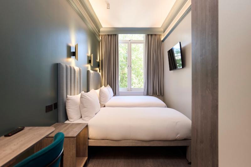 Edwin Hotel - Oda