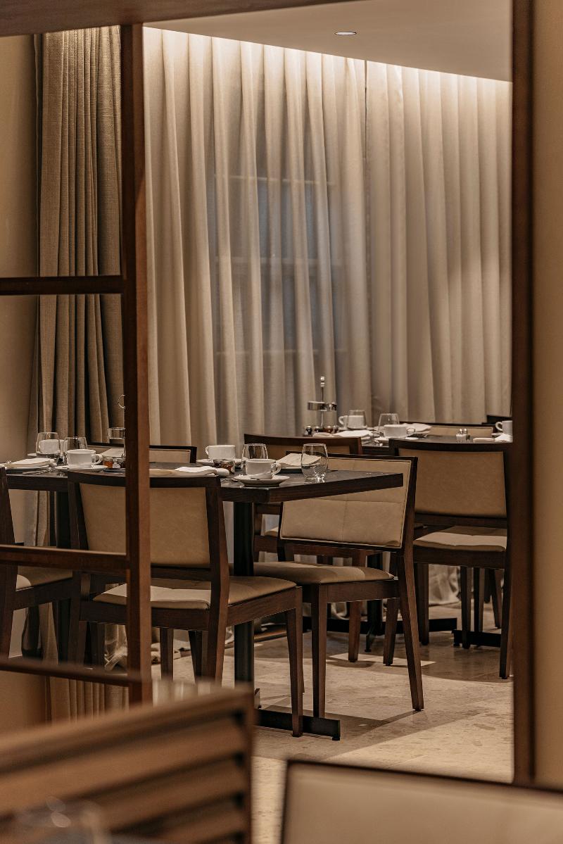 Caesar Hotel - Restoran