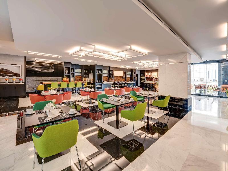 Novotel Sharjah Expo Centre - Restoran
