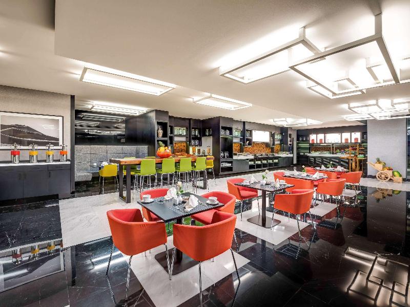 Novotel Sharjah Expo Centre - Restoran