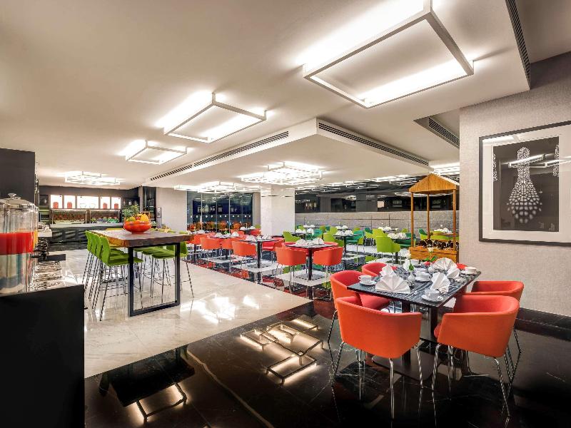 Novotel Sharjah Expo Centre - Restoran