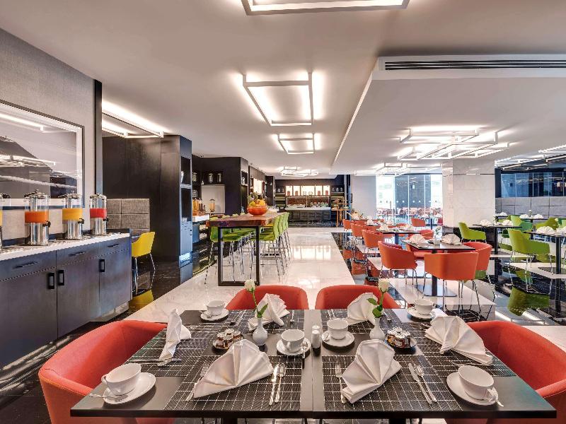 Novotel Sharjah Expo Centre - Restoran