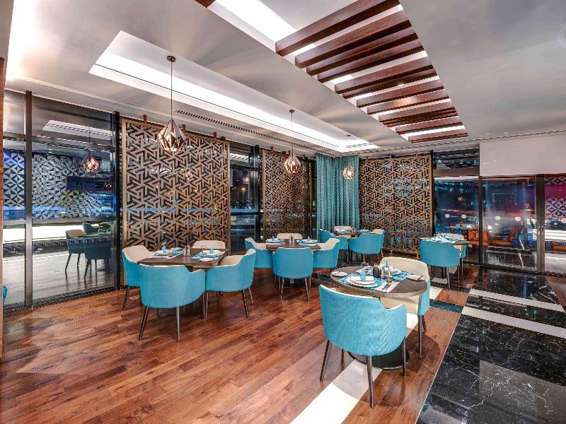 Novotel Sharjah Expo Centre - Restoran