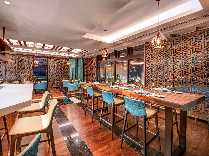 Novotel Sharjah Expo Centre - Restoran