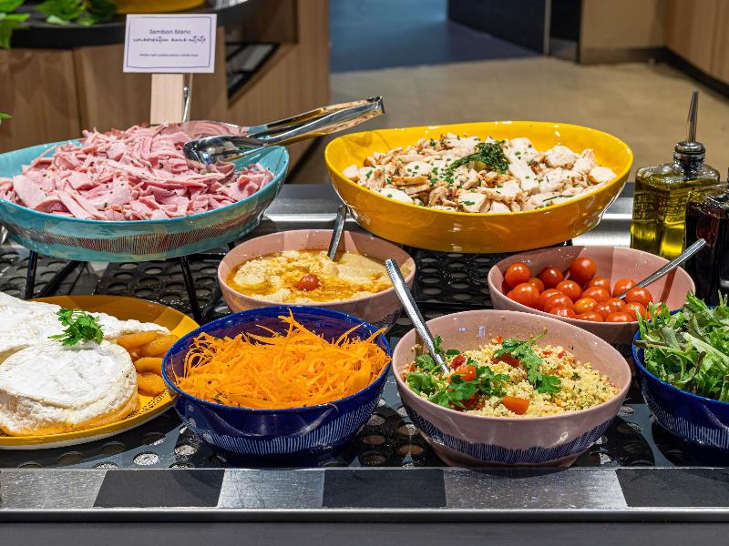 Novotel Sharjah Expo Centre - Restoran