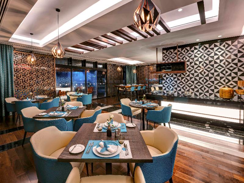 Novotel Sharjah Expo Centre - Restoran