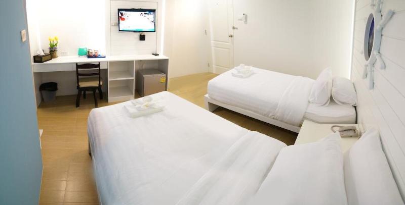 Bed by Cruise hotel @Samakkhi-Tivanont - Oda