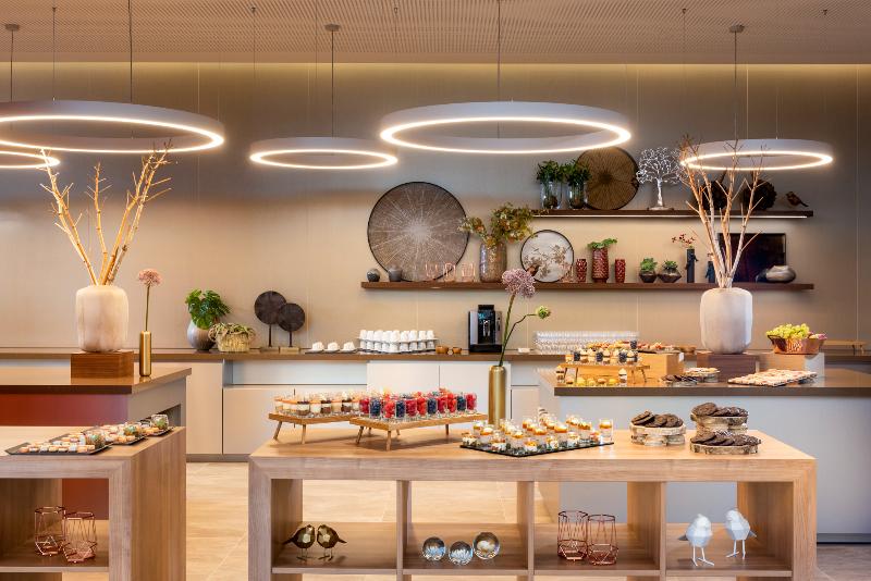 Mövenpick Stuttgart Messe & Congress (Ocak ) - Toplantı
