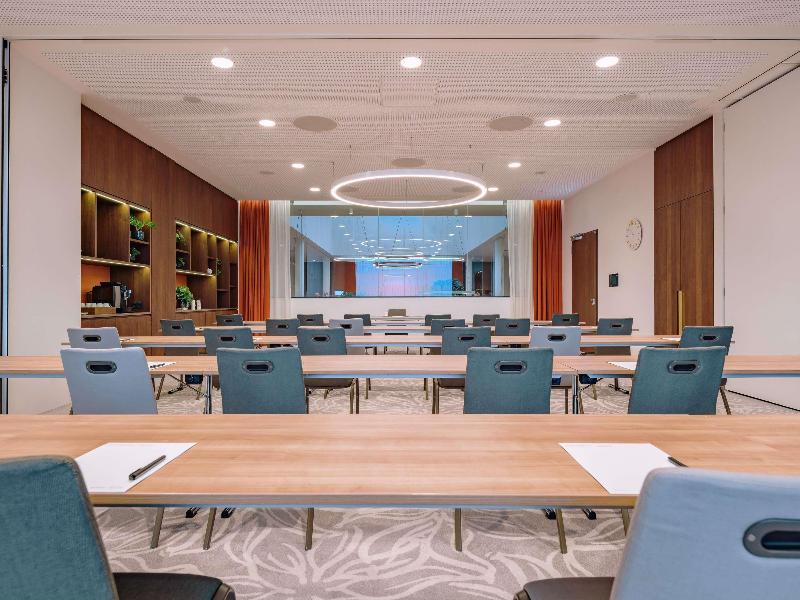 Mövenpick Stuttgart Messe & Congress (Ocak ) - Toplantı