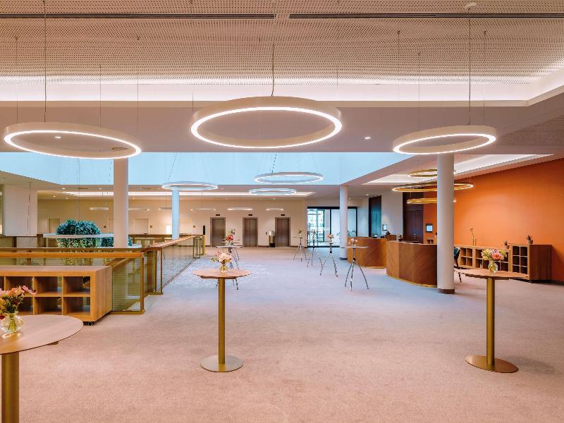 Mövenpick Stuttgart Messe & Congress (Ocak ) - Toplantı