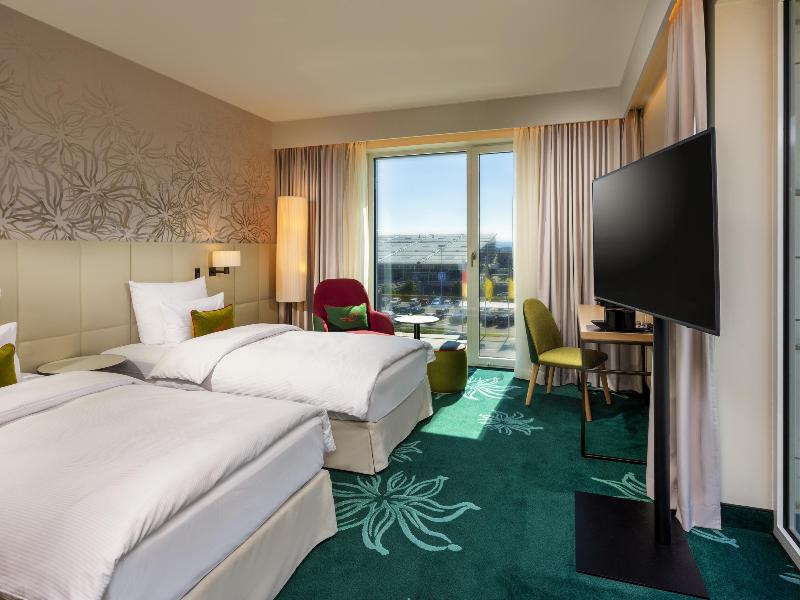 Mövenpick Stuttgart Messe & Congress (Ocak ) - Oda