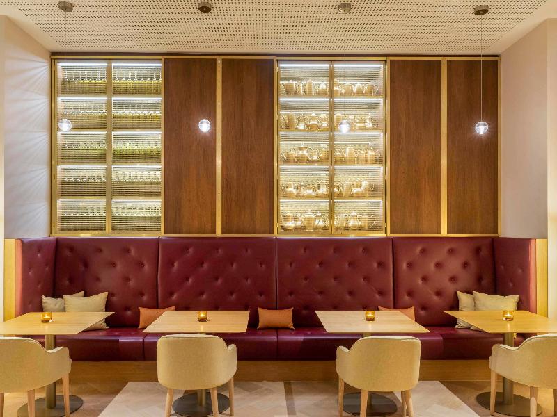 Mövenpick Stuttgart Messe & Congress (Ocak ) - Restoran